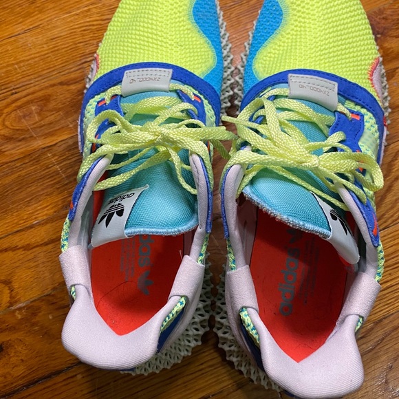 4D Adidas - Picture 5 of 7